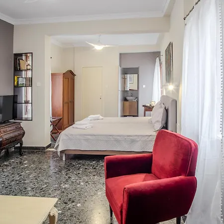 Apartament In Heart Of Old Town W. Venetian Port Views Chania (Crete)